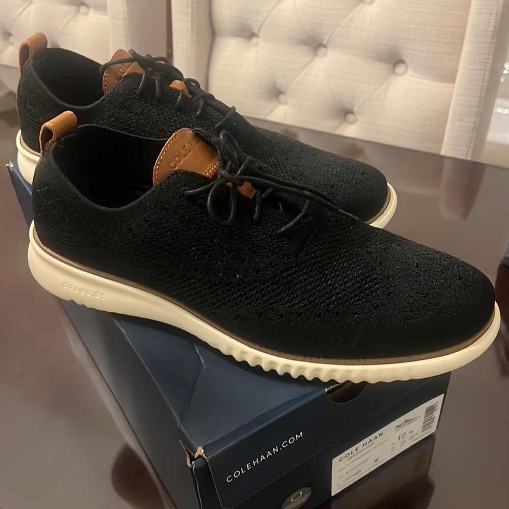 Cole Haah Mens Zerogrand black shoe- size 12m- current season/worn once